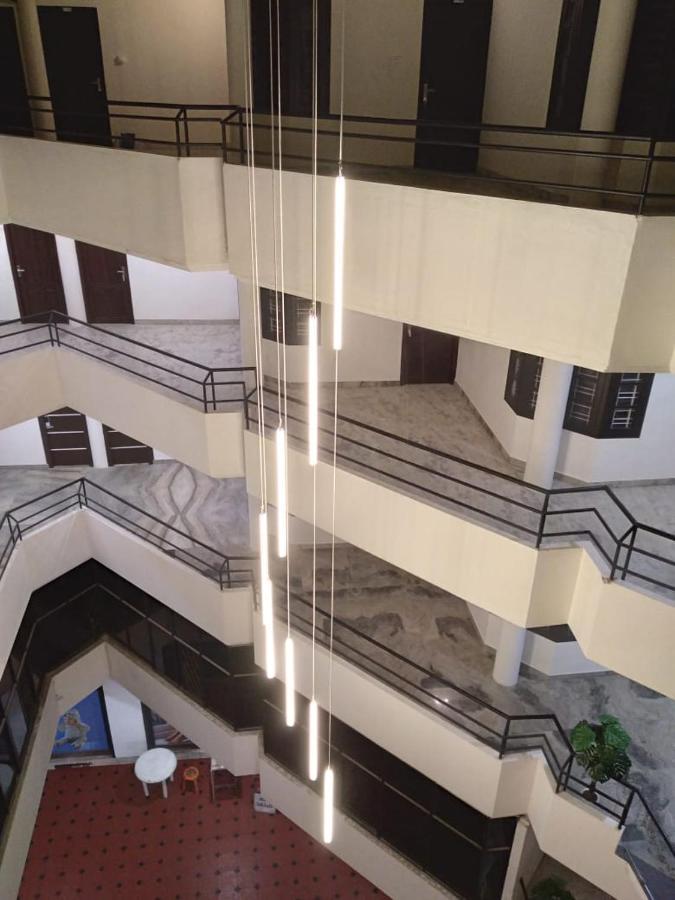 Pmr Grandays Hotel Malappuram Exterior photo