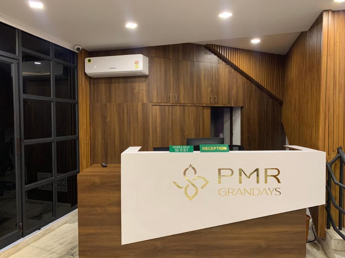 Pmr Grandays Hotel Malappuram Exterior photo